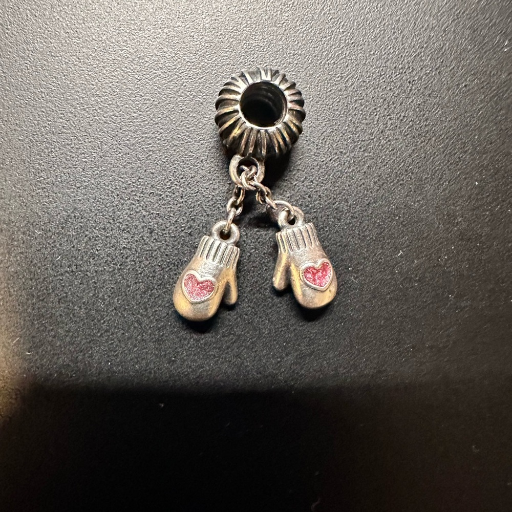 Pandora Winter Mittens Charm